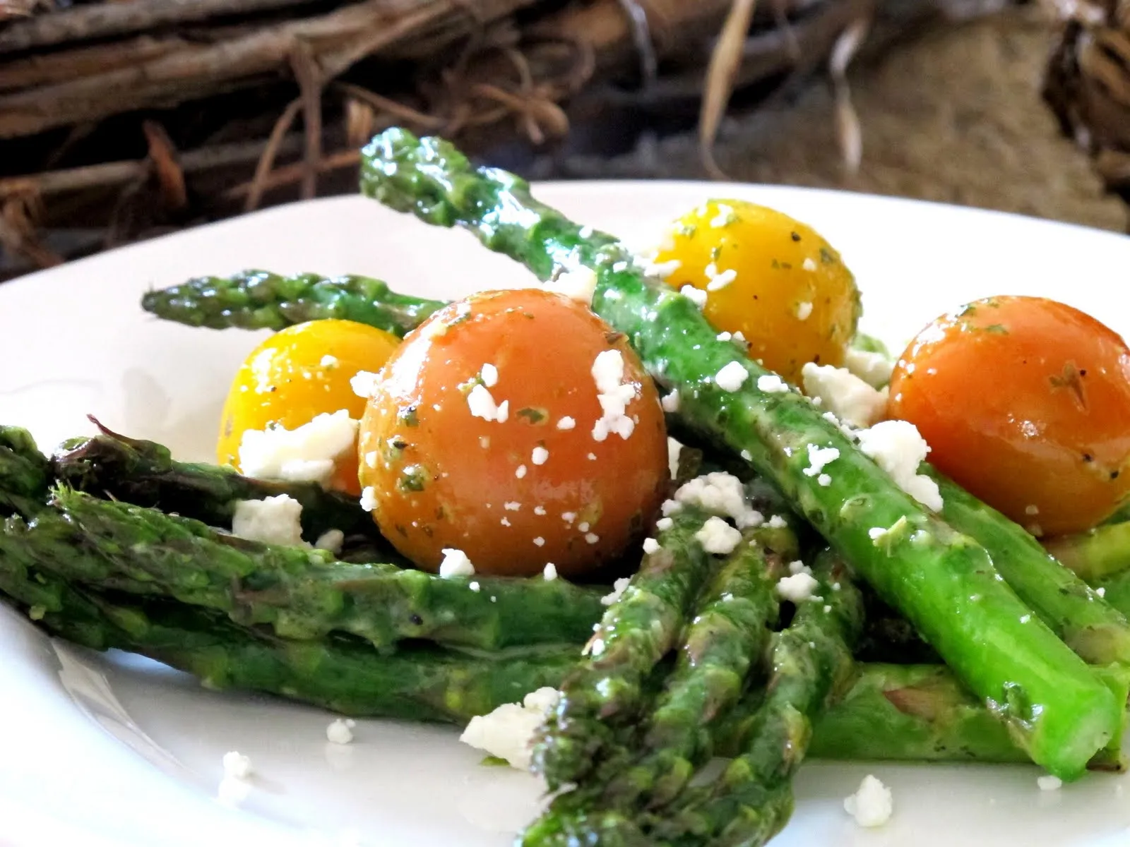 Roasted Asparagus Tomato Salad