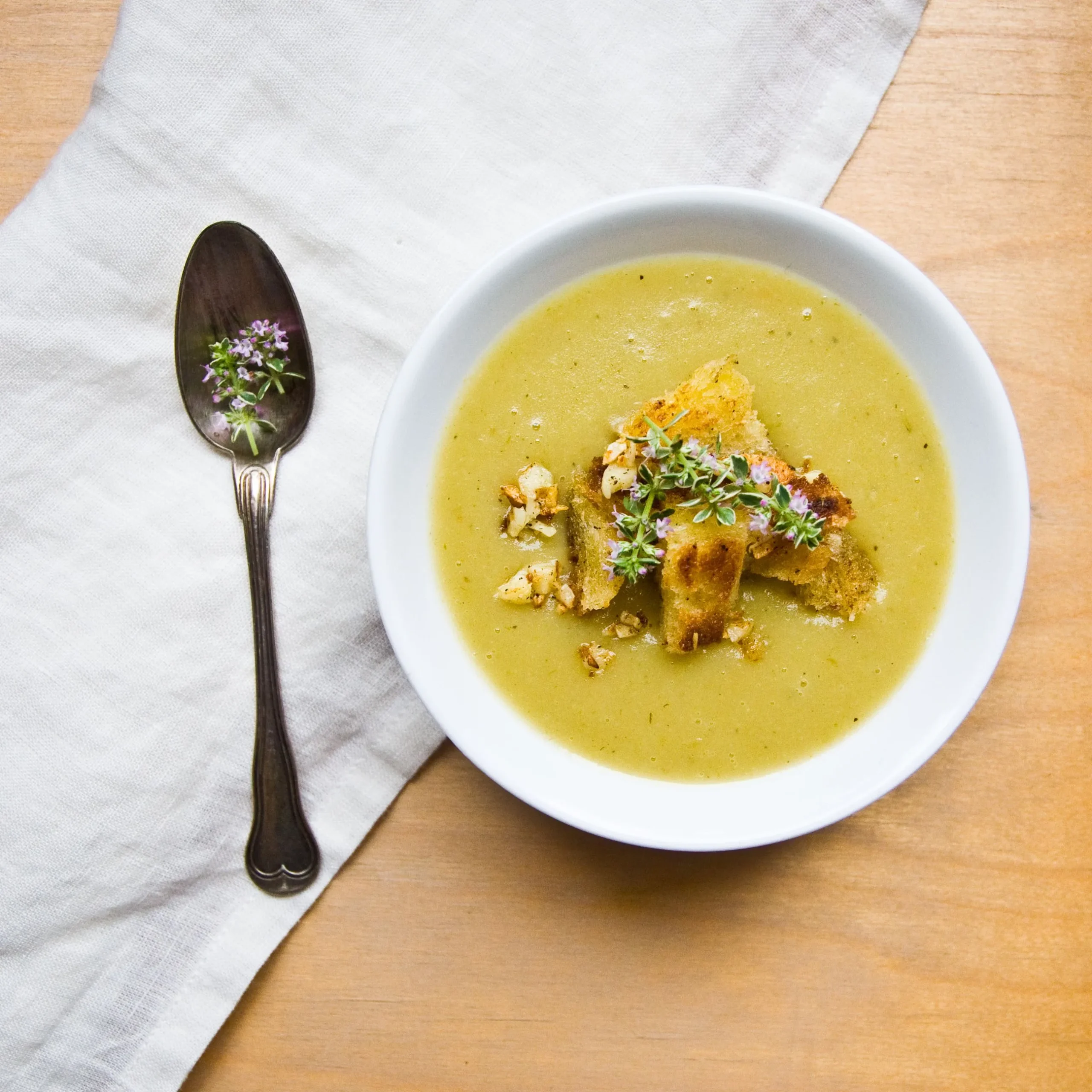 Roasted Garlic Potato Leek Soup
