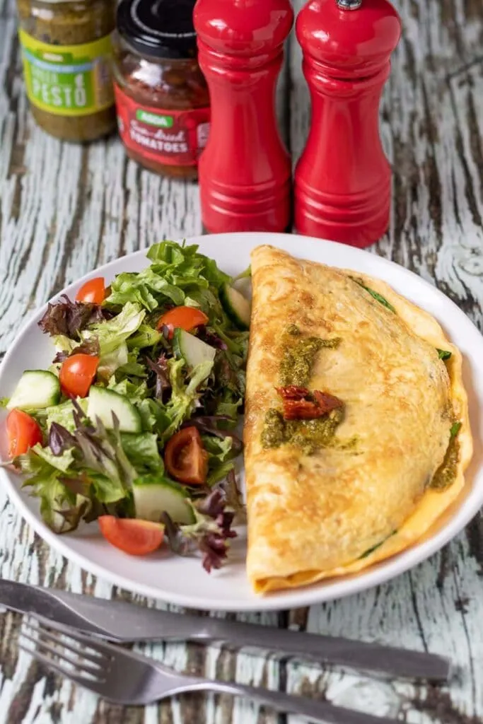 Roasted Tomato Omelet with Spinach Pesto Cheese