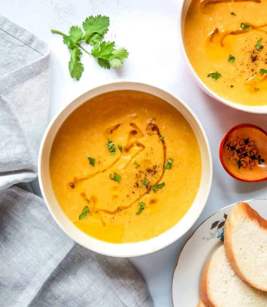 Romanian Roasted Garlic Soup