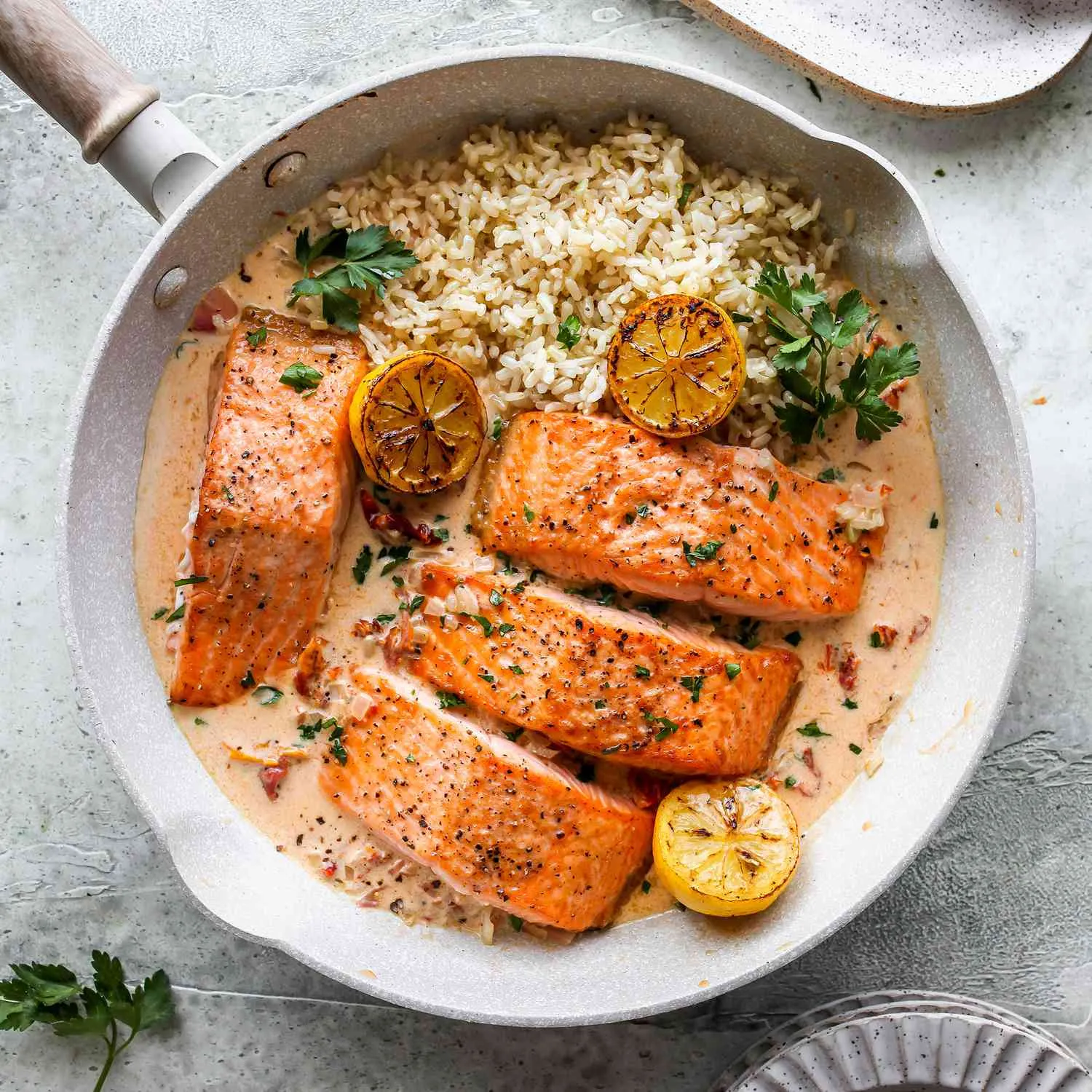Salmon with Sun Dried Tomato Cream Sauce