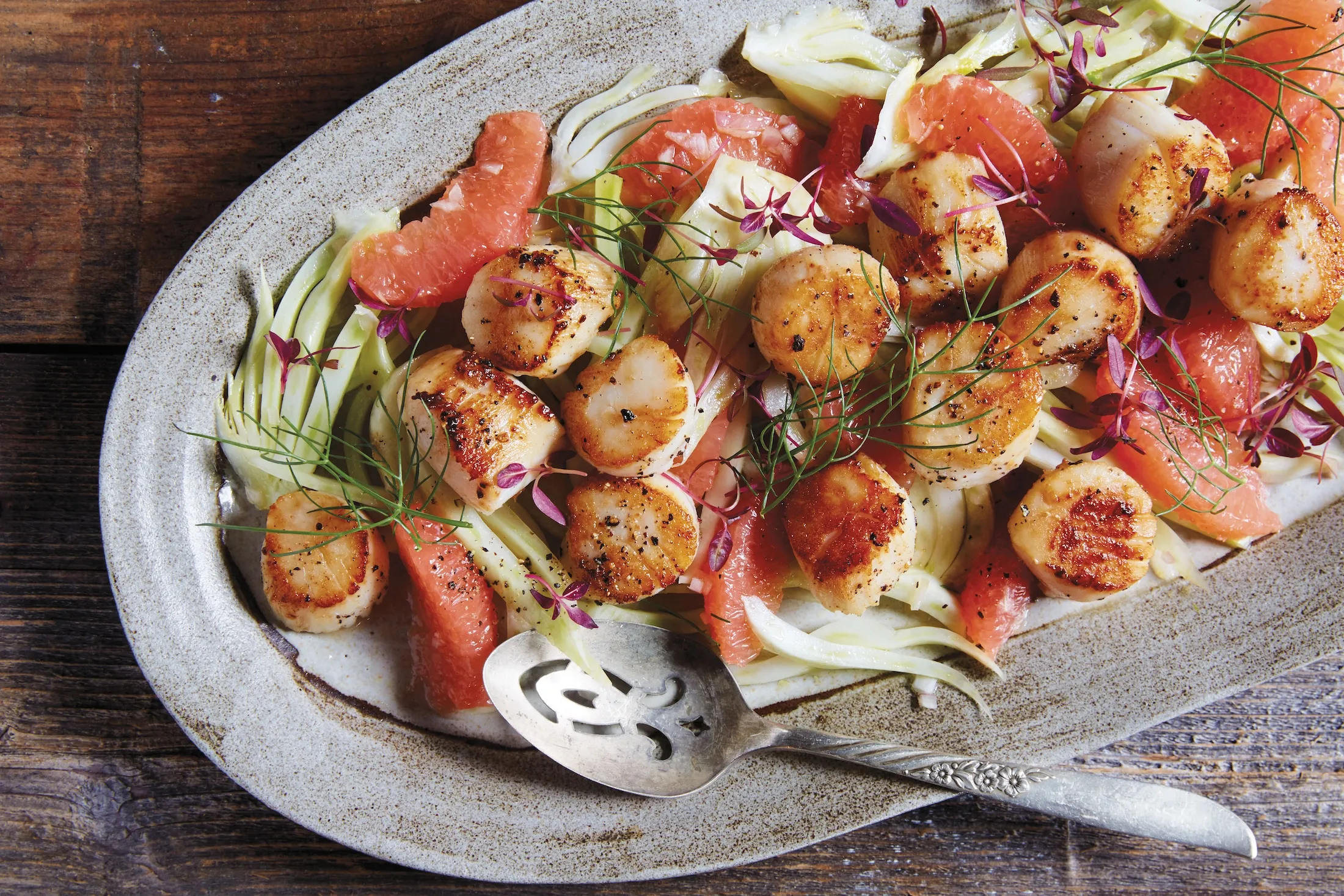 Seared Scallops with Golden Shallot Grapefruit Sauce