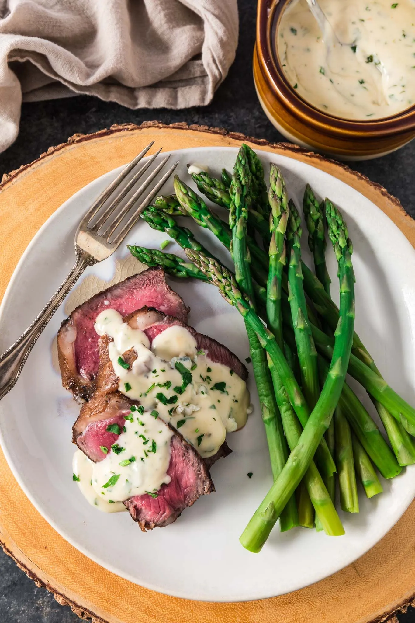 Seared Steak with Gorgonzola Cream Sauce