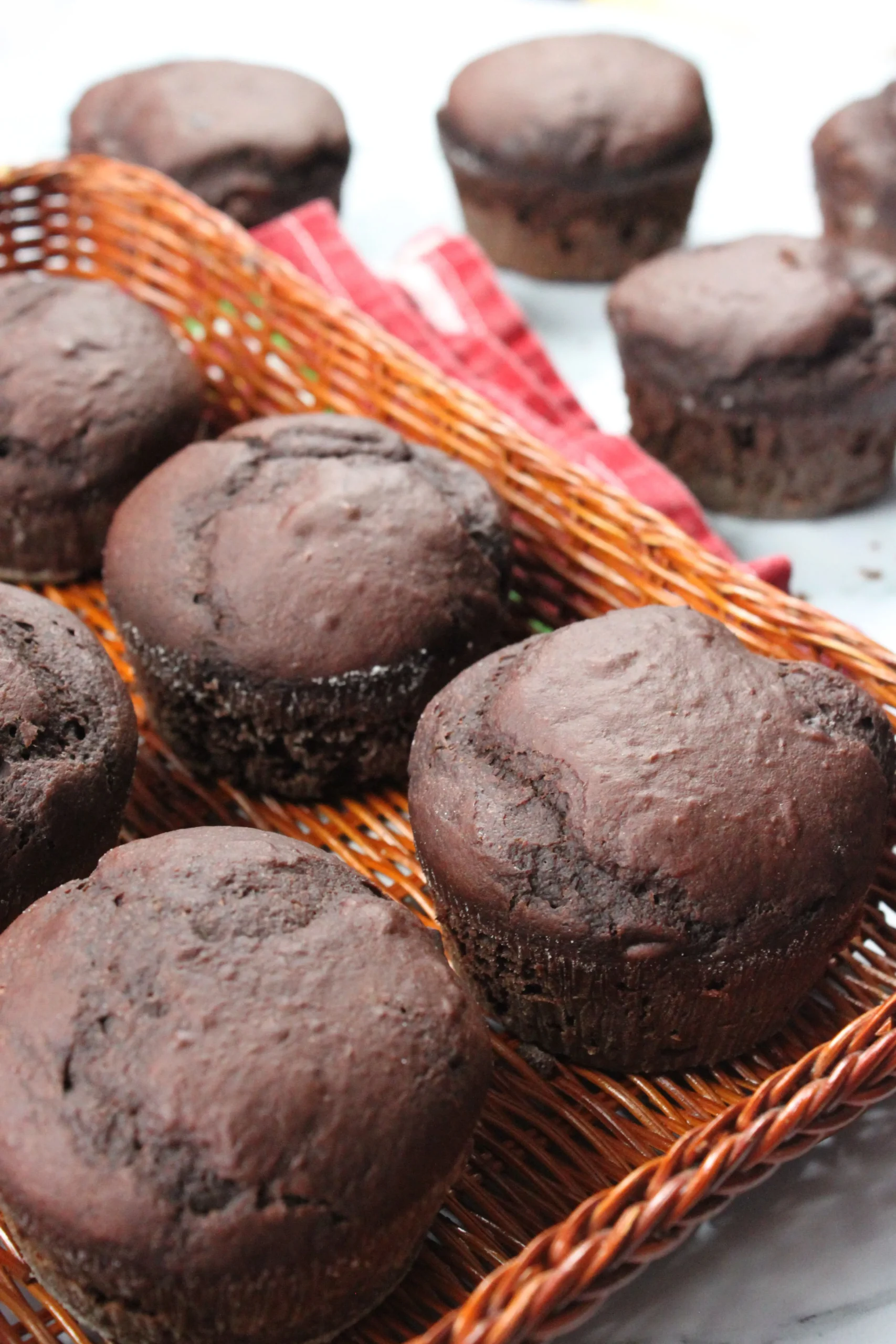 Simple Vegan Chocolate Muffins
