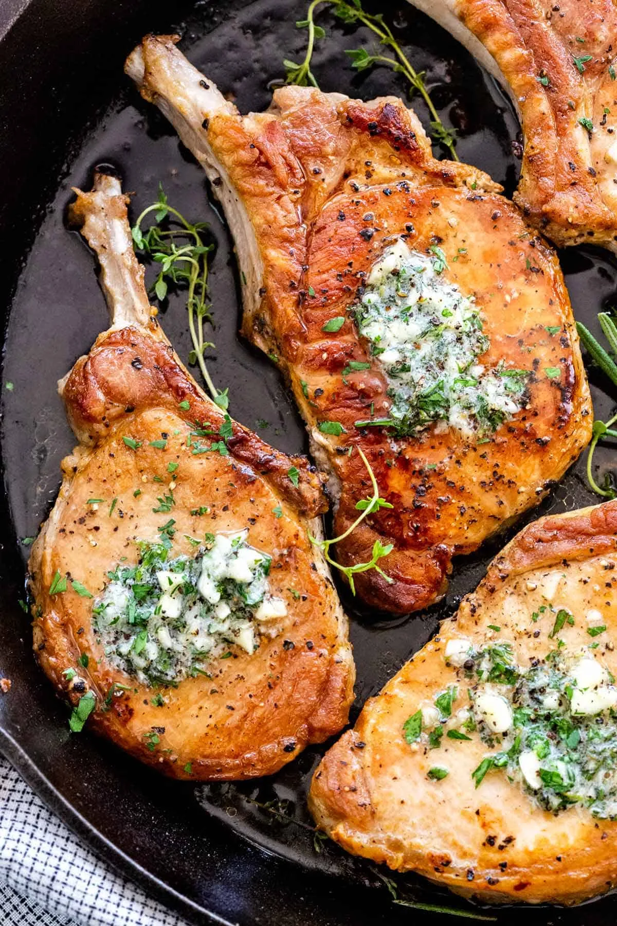 Skillet Garlic Butter Pork Chops
