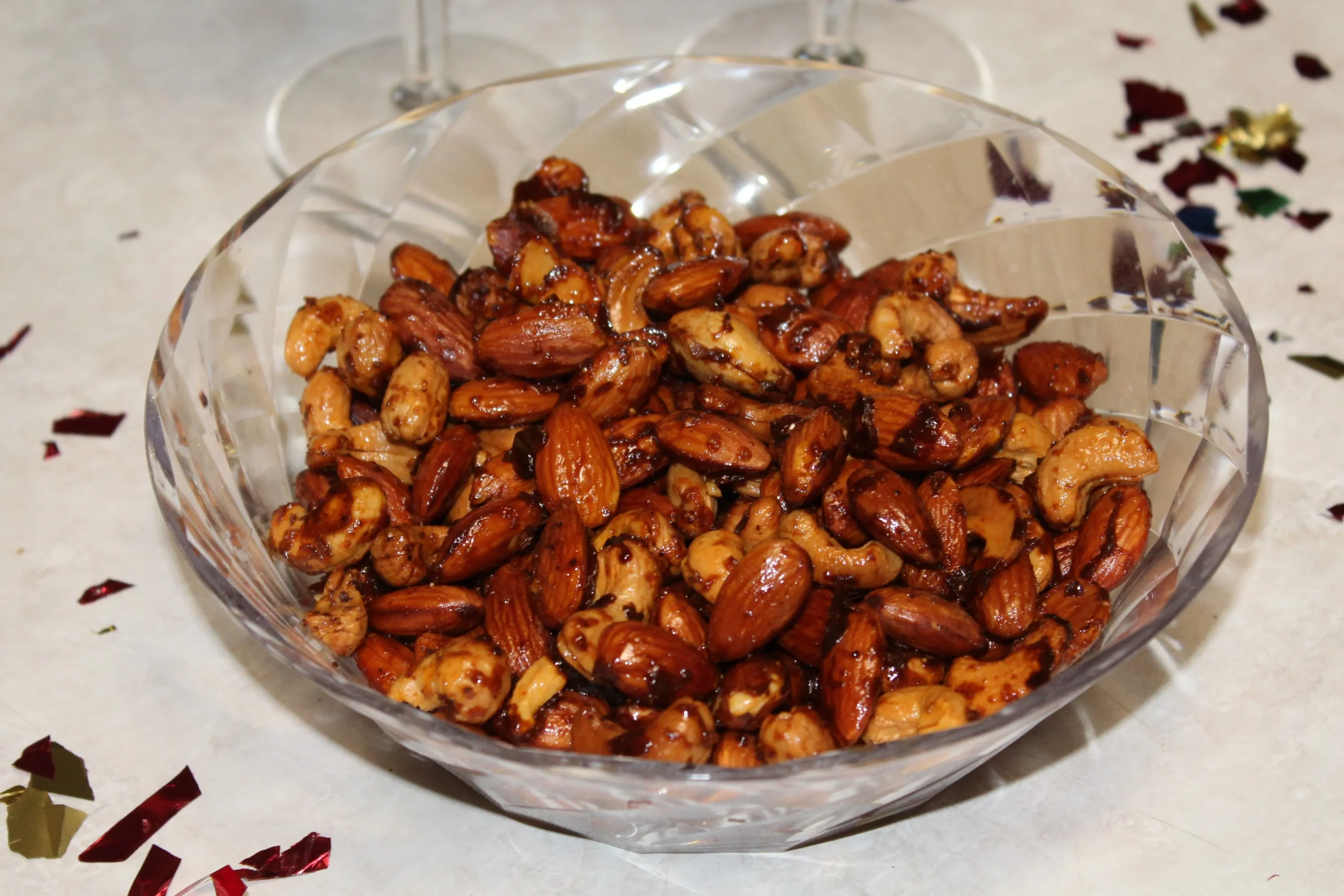 Slightly Spicy Maple Cashew Crunch