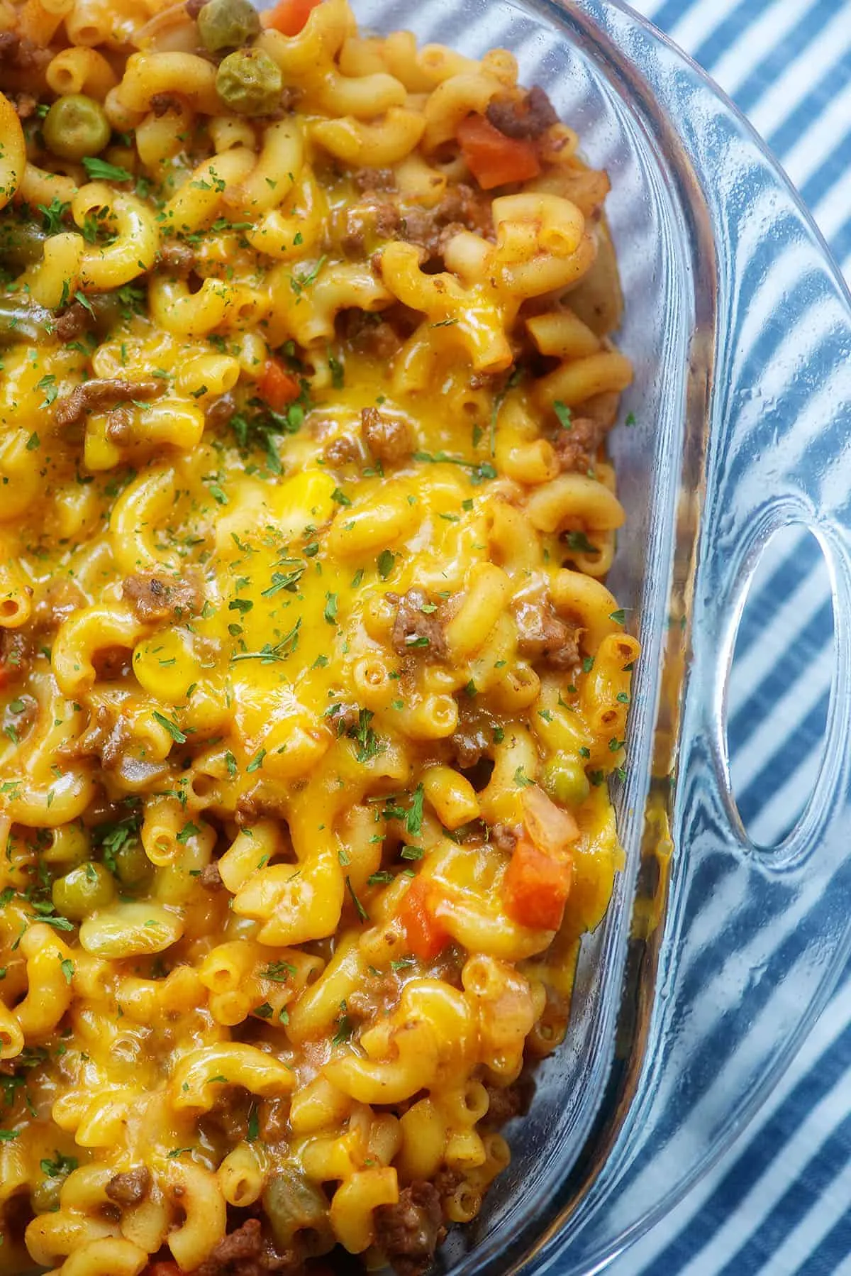 Slow Cooker Macaroni Hamburger and Tomato Casserole