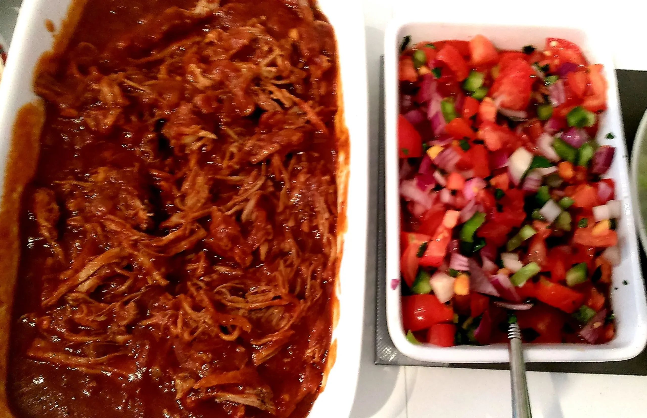 Slow Cooker Pulled Pork Fajitas