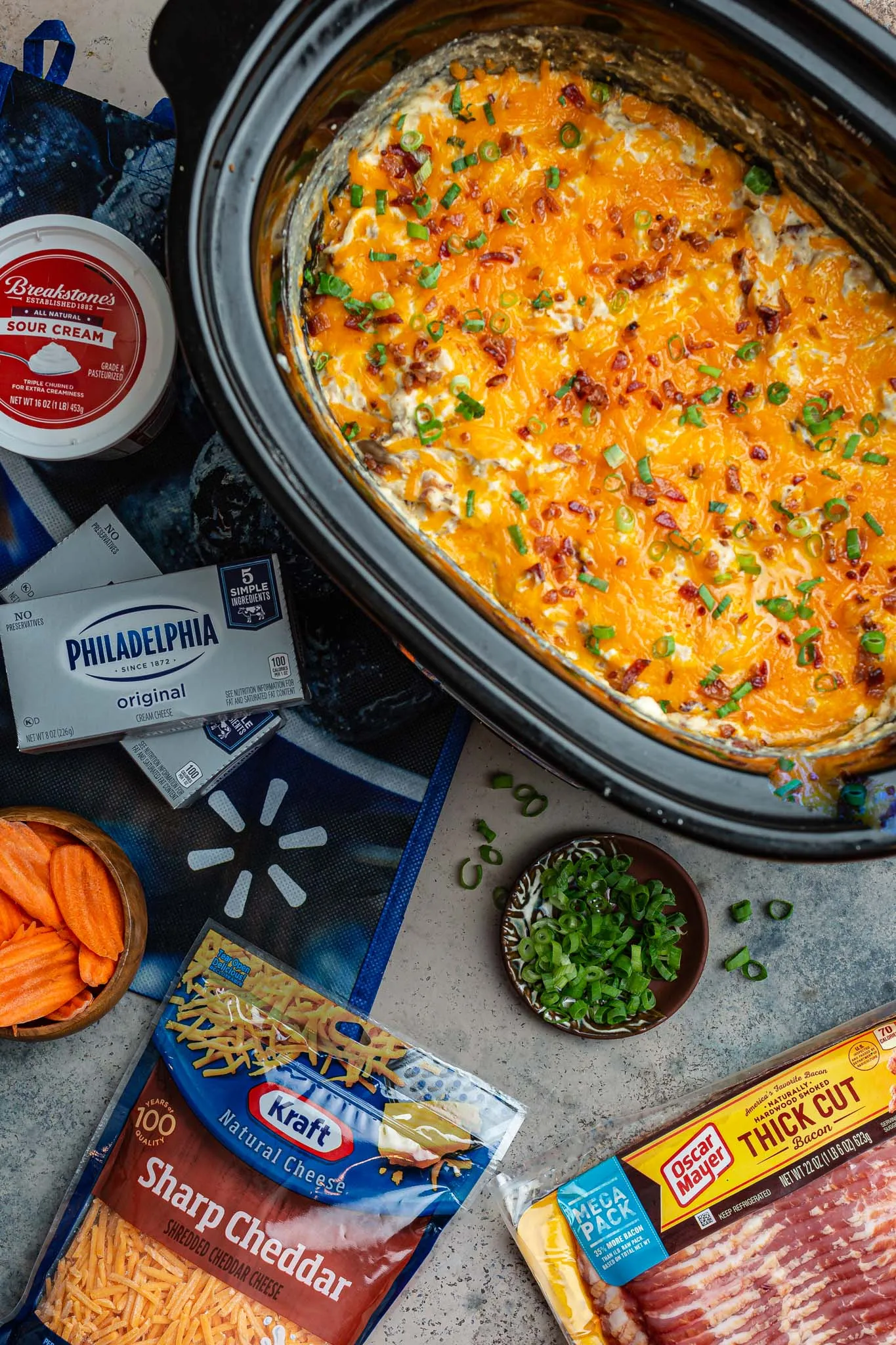 Slow Cooker Ranch Chicken Dip