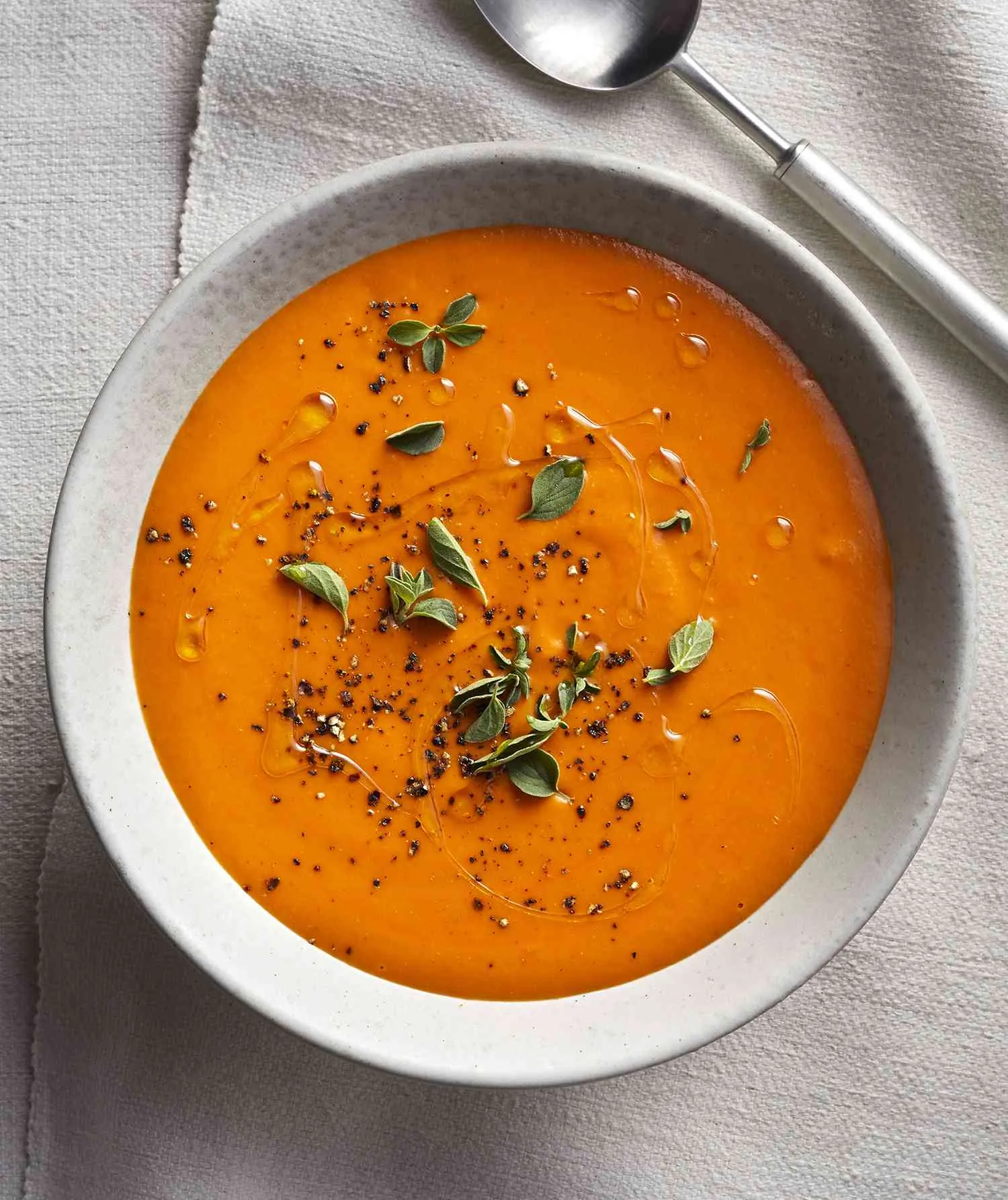 Smooth Vegan Tomato Soup