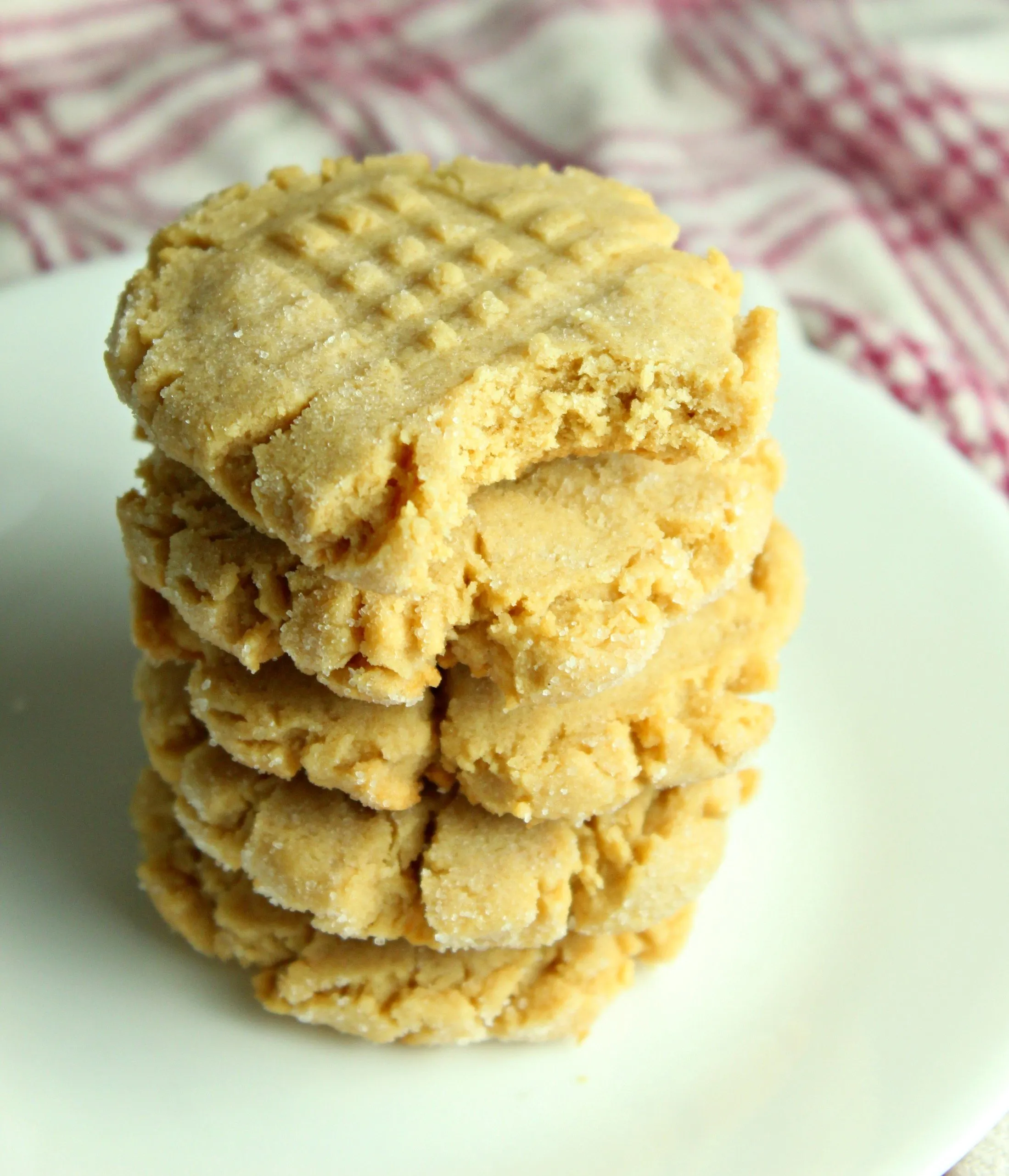 Soft and Chewy Classic Peanut Butter Cookies