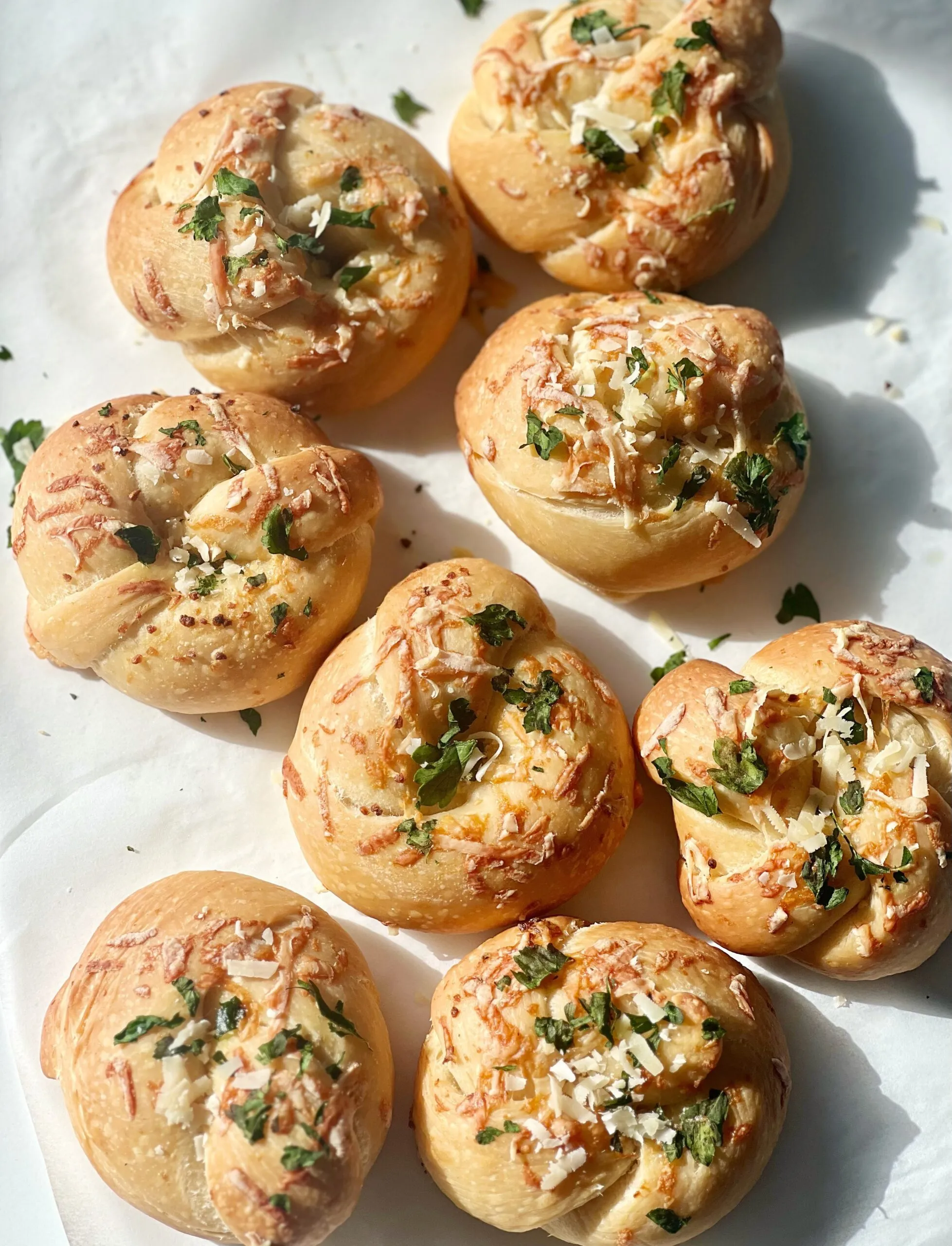Sourdough Discard Garlic Knots