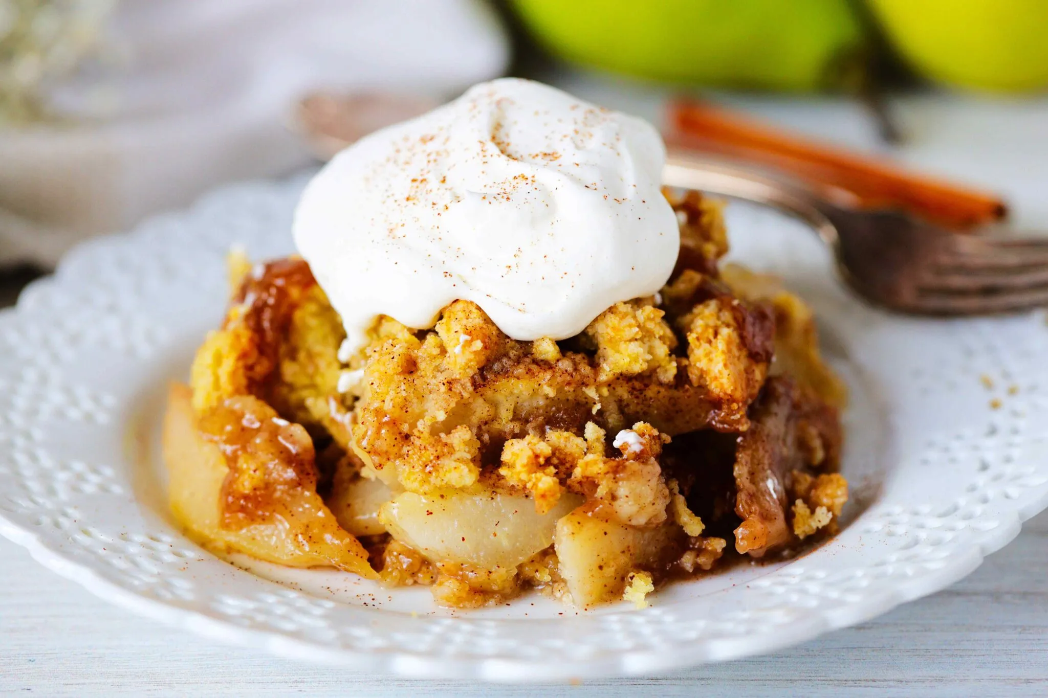 Spiced Pear Cobbler with Fresh Pears