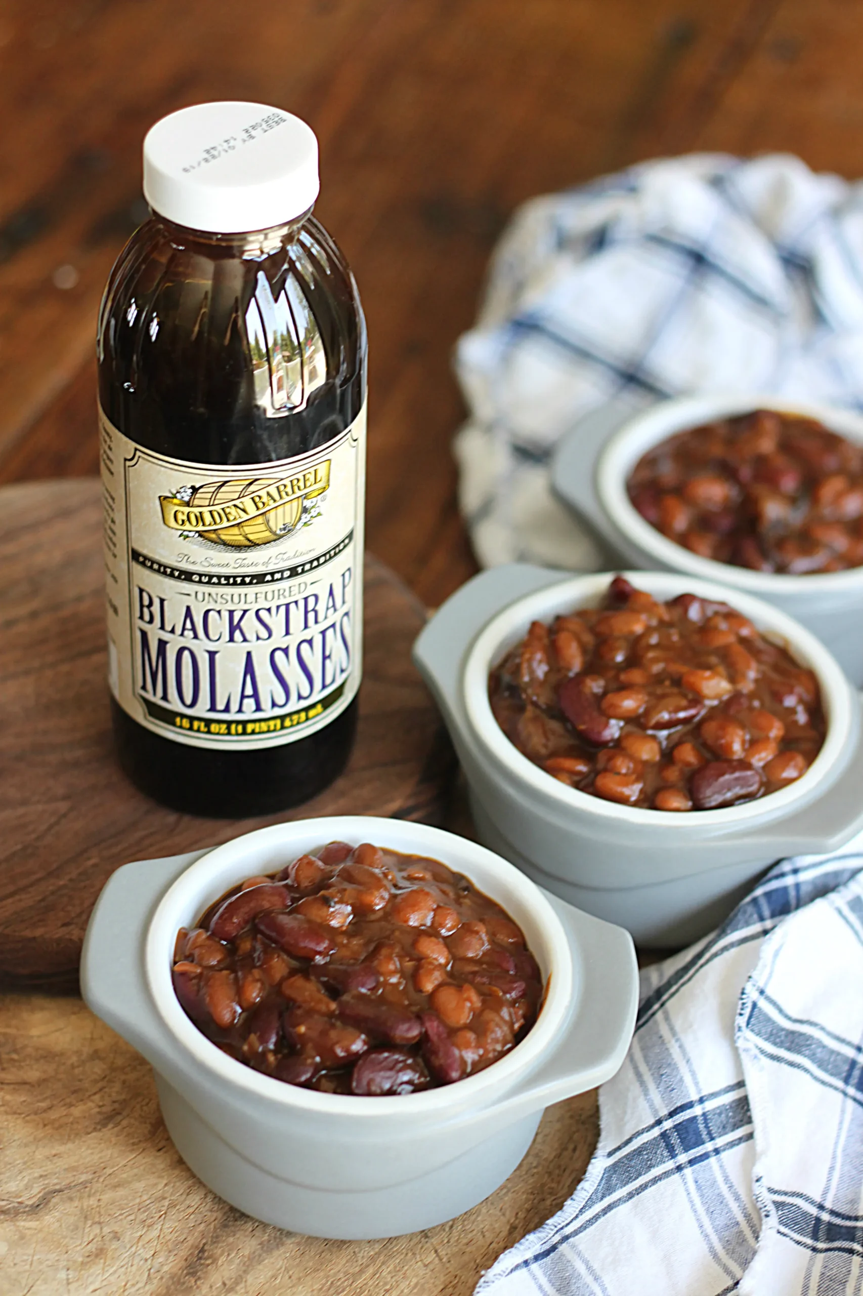 Spicy Molasses Baked Beans