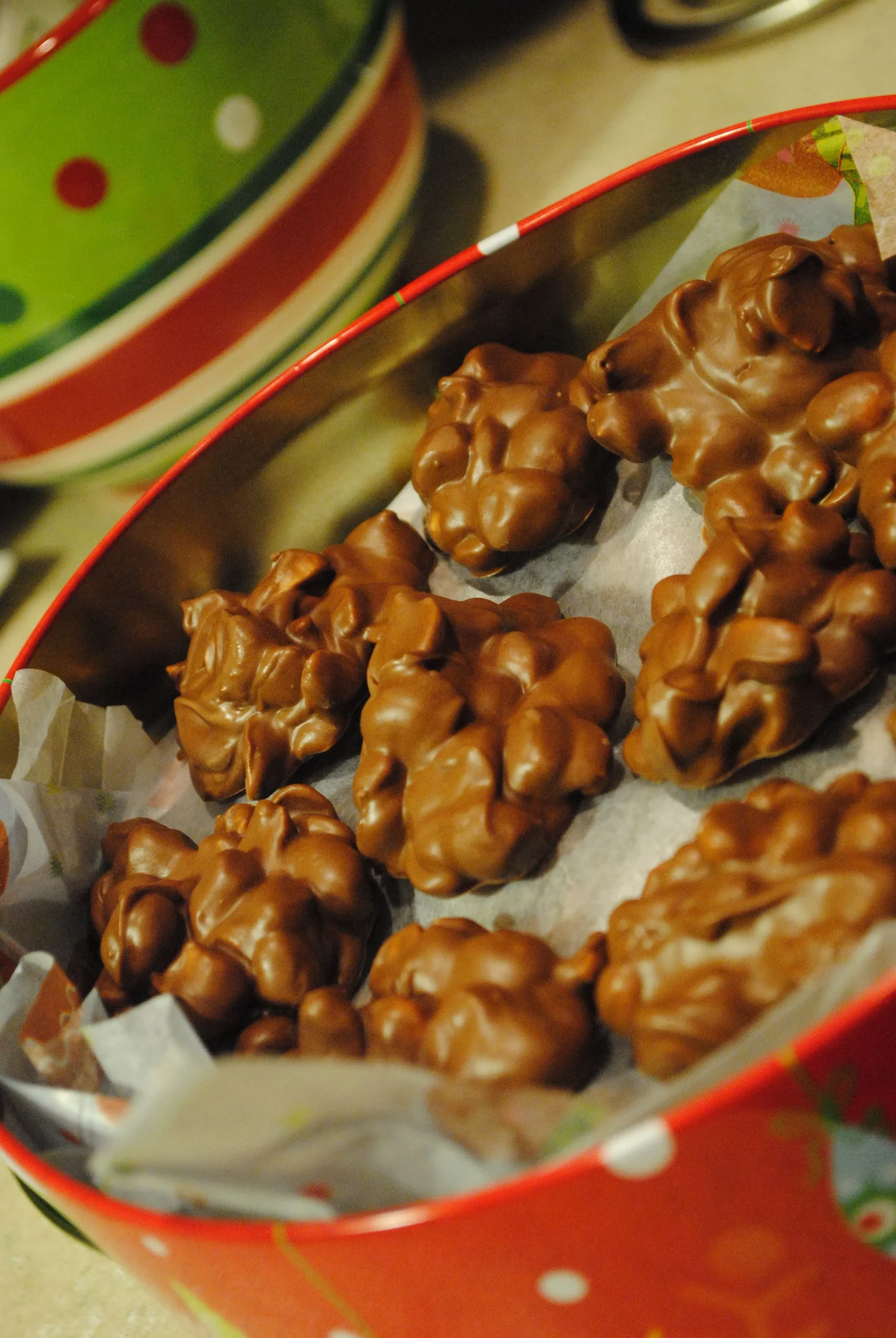 St Patrick's Day Crockpot Candy Peanut Clusters