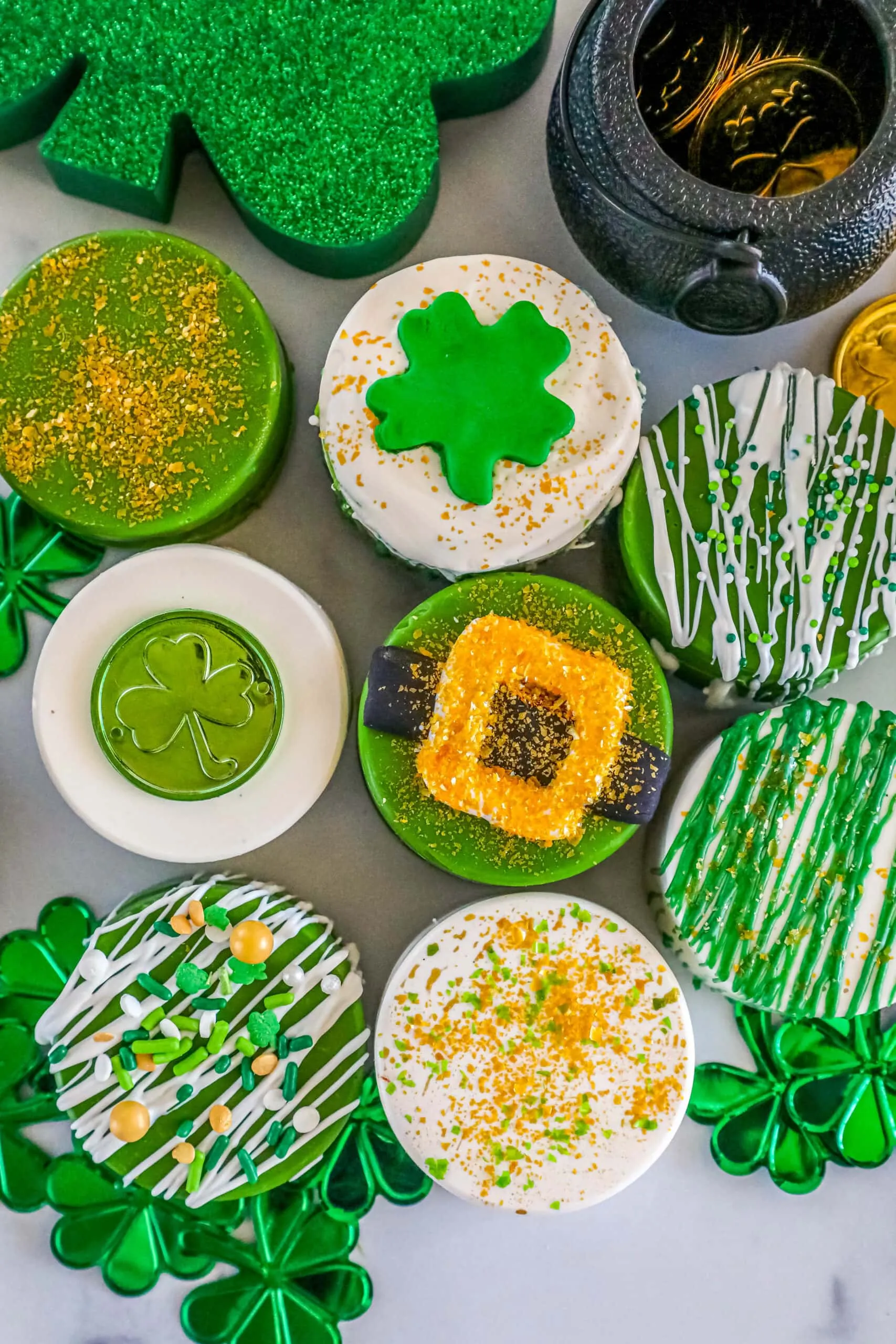 St Patrick's Day Dipped Oreos