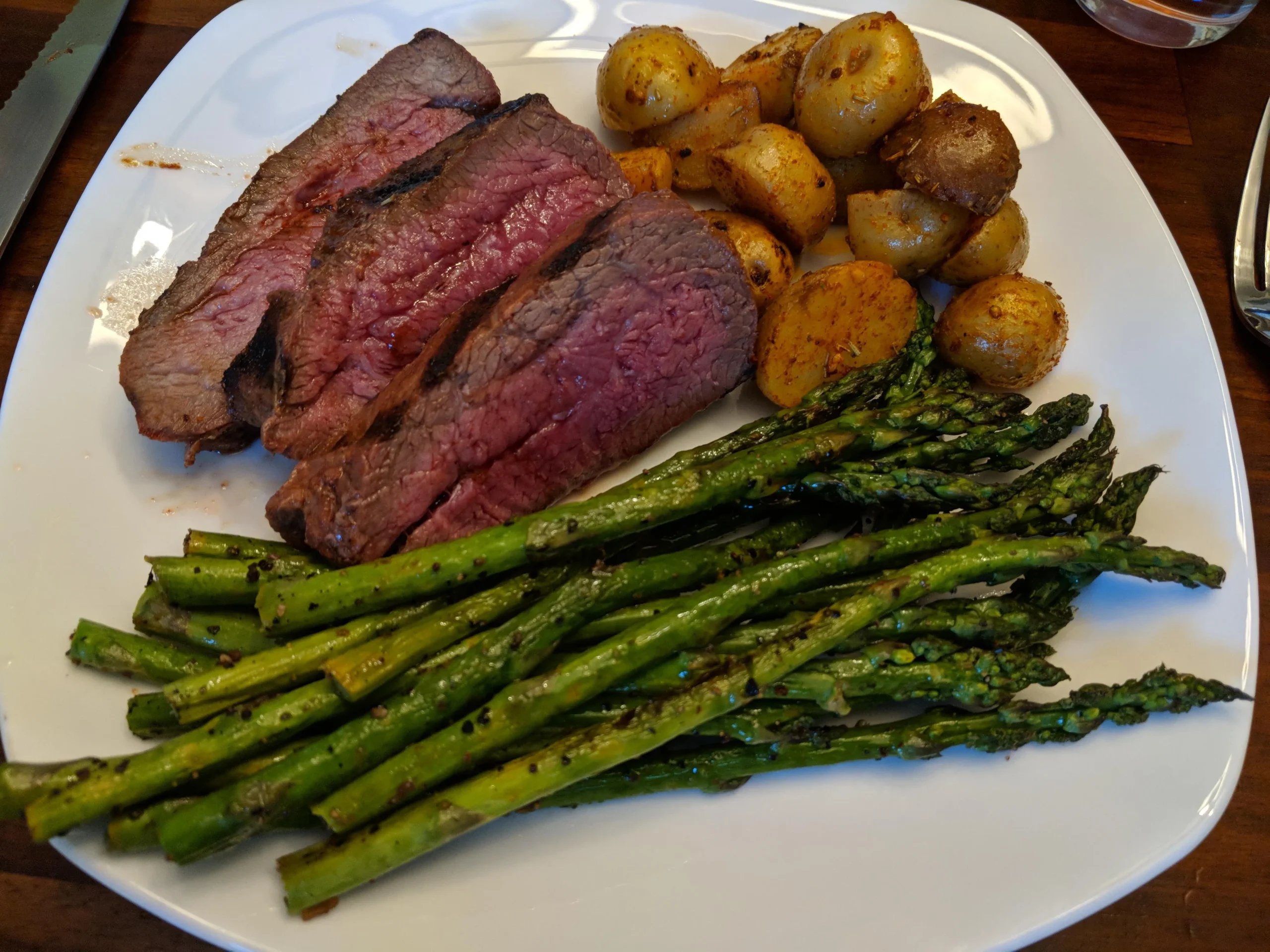 Steak and Potato with Asparagus