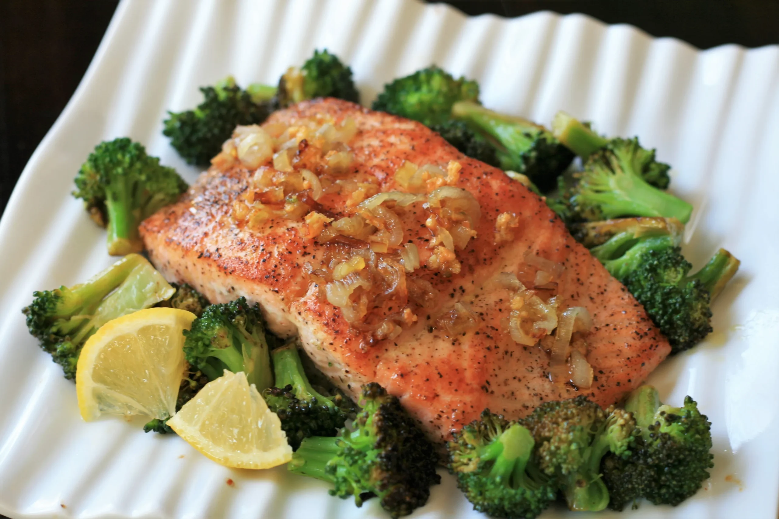Steam Roasted Salmon Broccoli