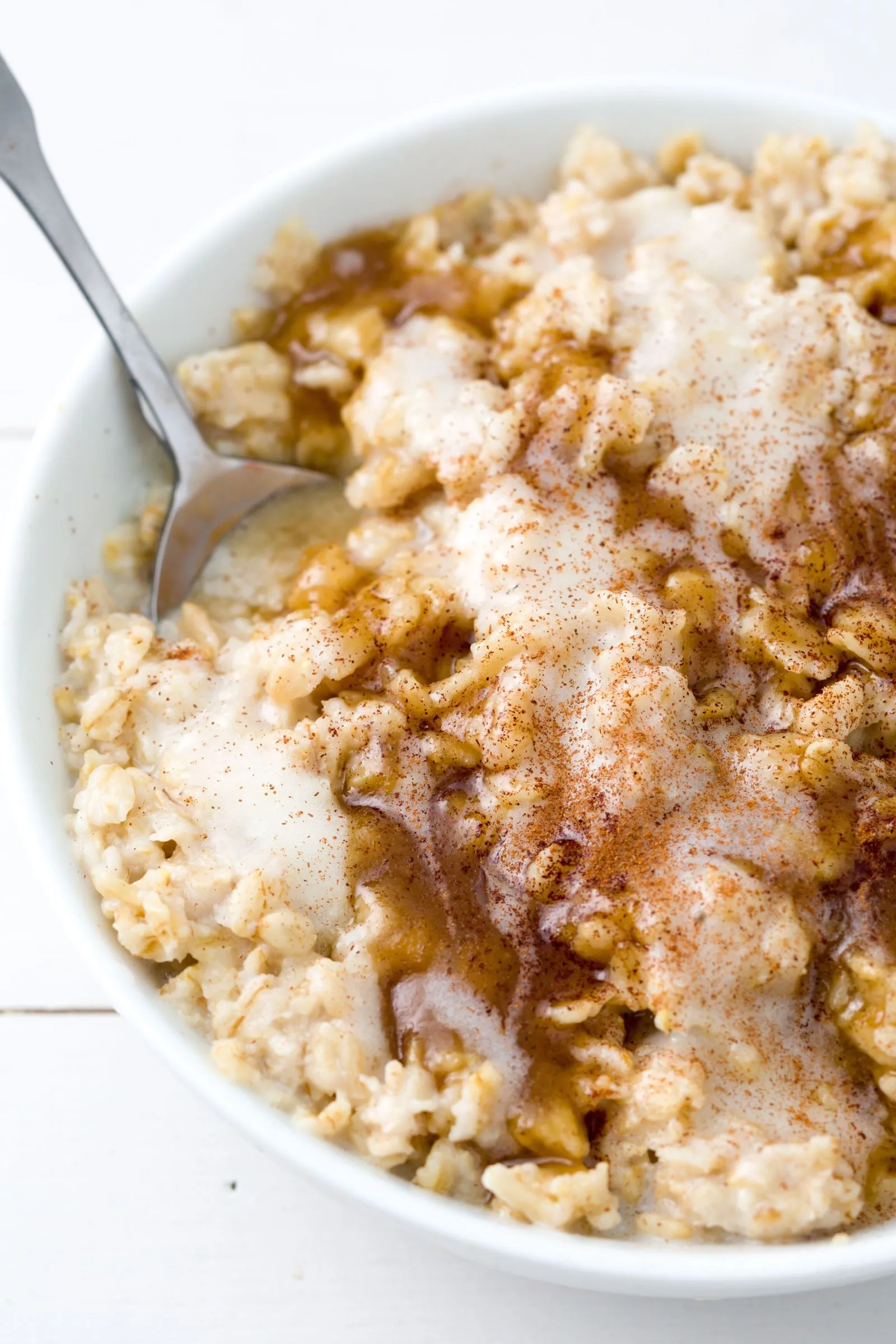 Sticky Cinnamon Roll Batter Oatmeal