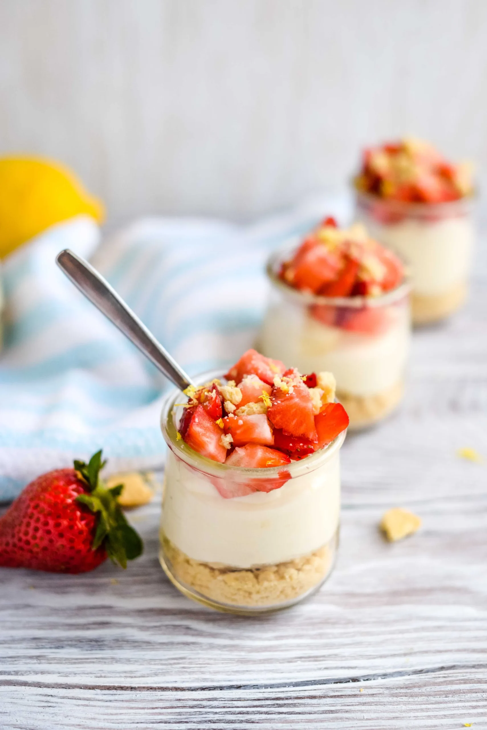 Strawberry Lemon Cheesecake Parfaits