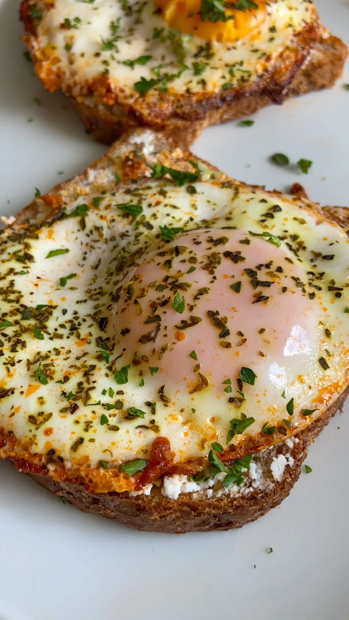 Sun Dried Tomato Pesto Eggs
