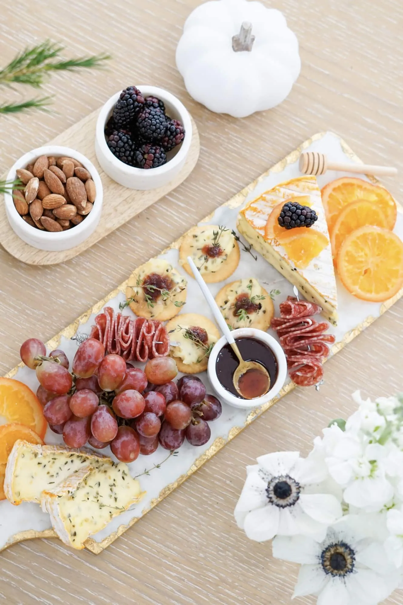 Thanksgiving Cheese Board with Pumpkin Spiced Pecans