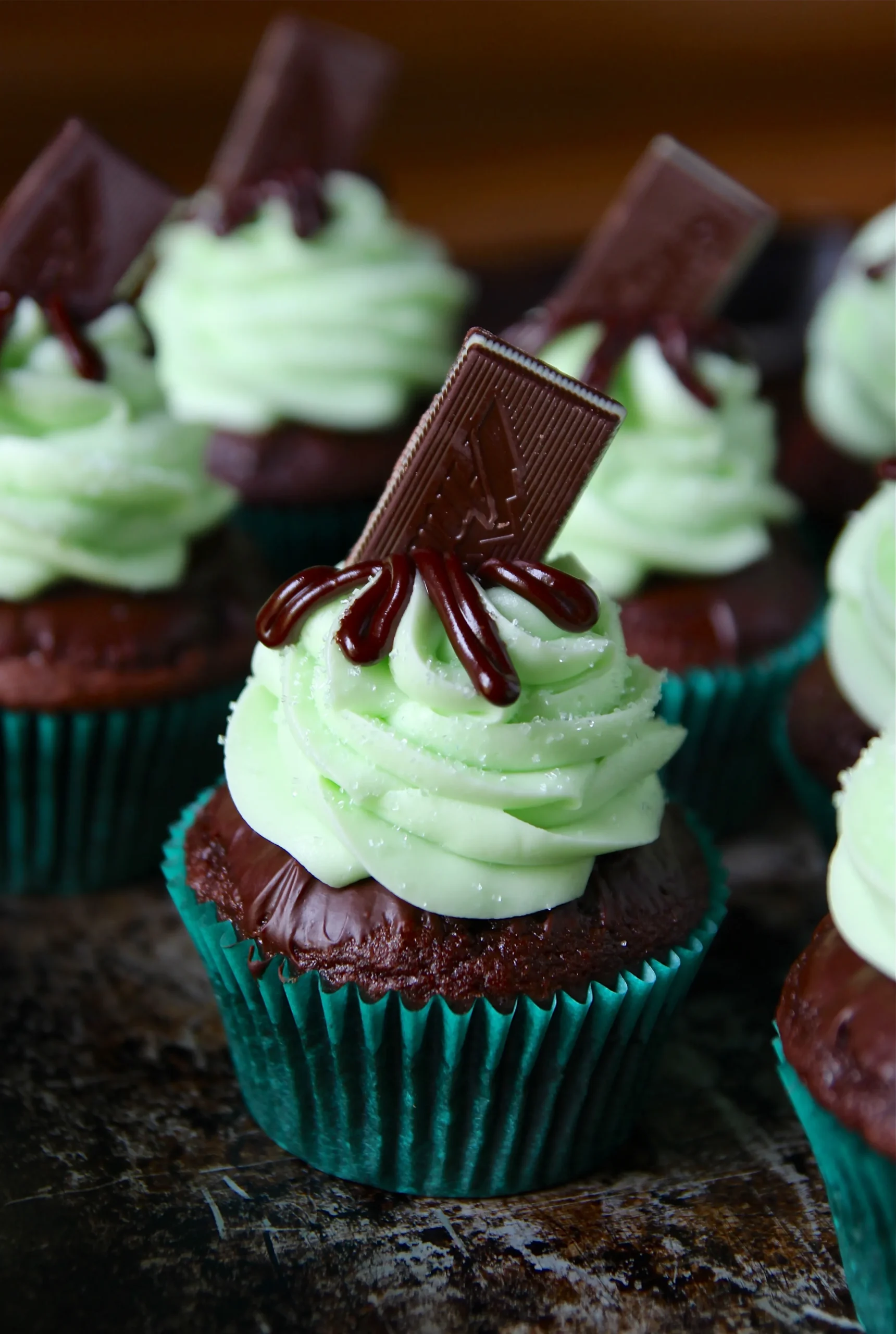 Thin Mint Cupcakes with Chocolate Mint Frosting