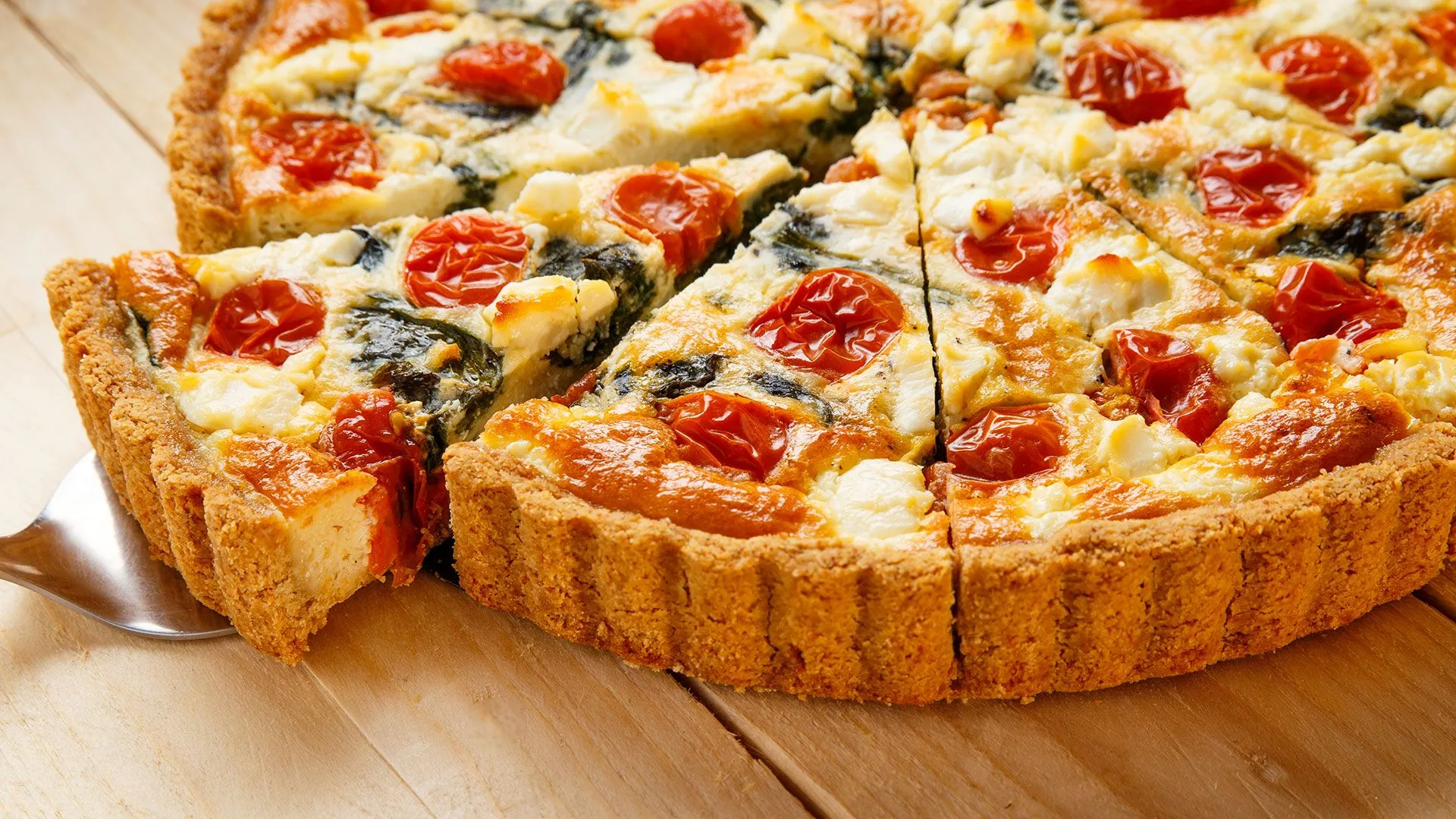 Tomato and Cheese Quiche