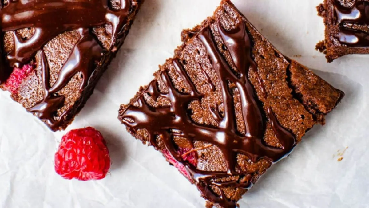 Ultimate Raspberry Truffle Brownie Bars
