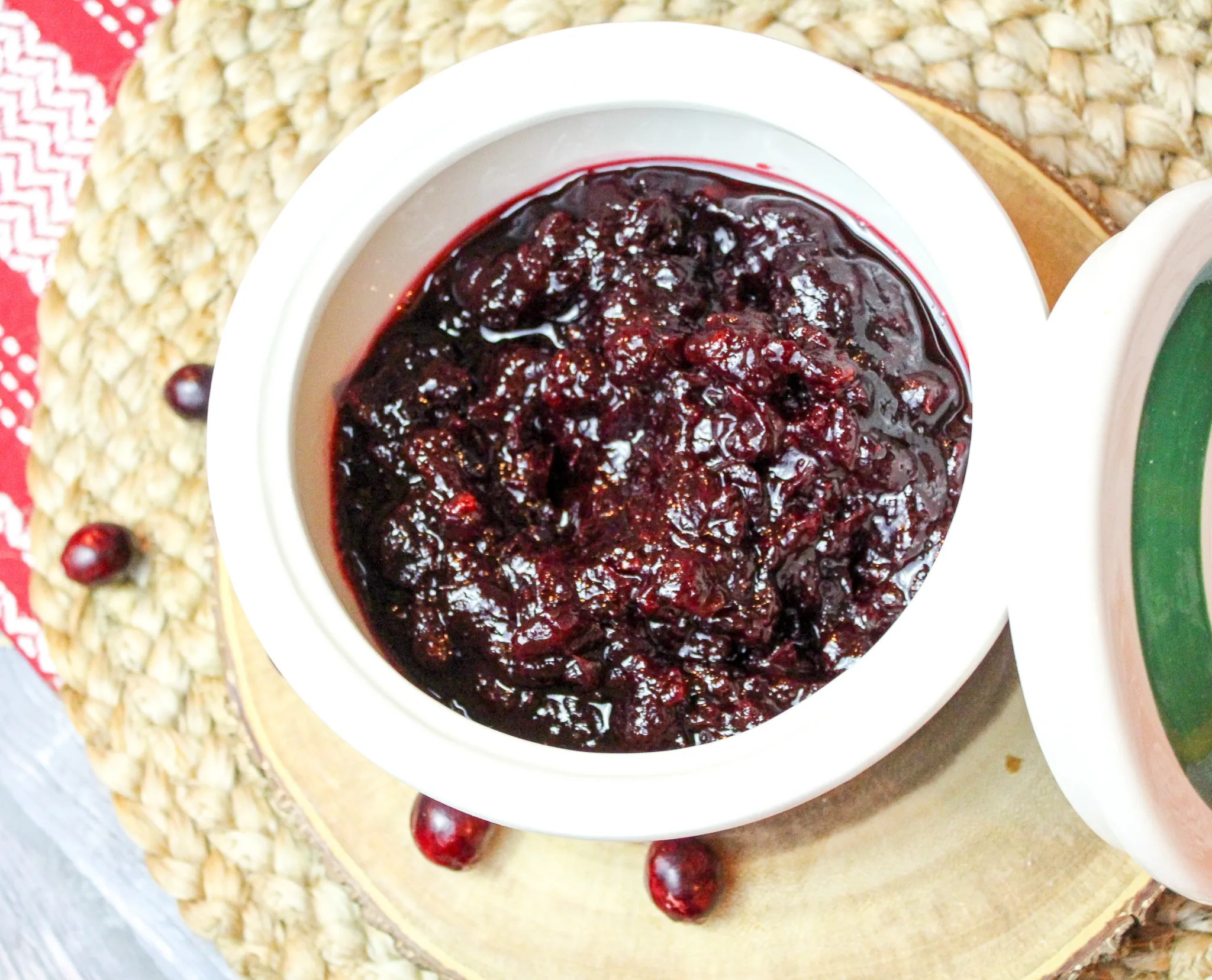 Vanilla Rum Cranberry Sauce