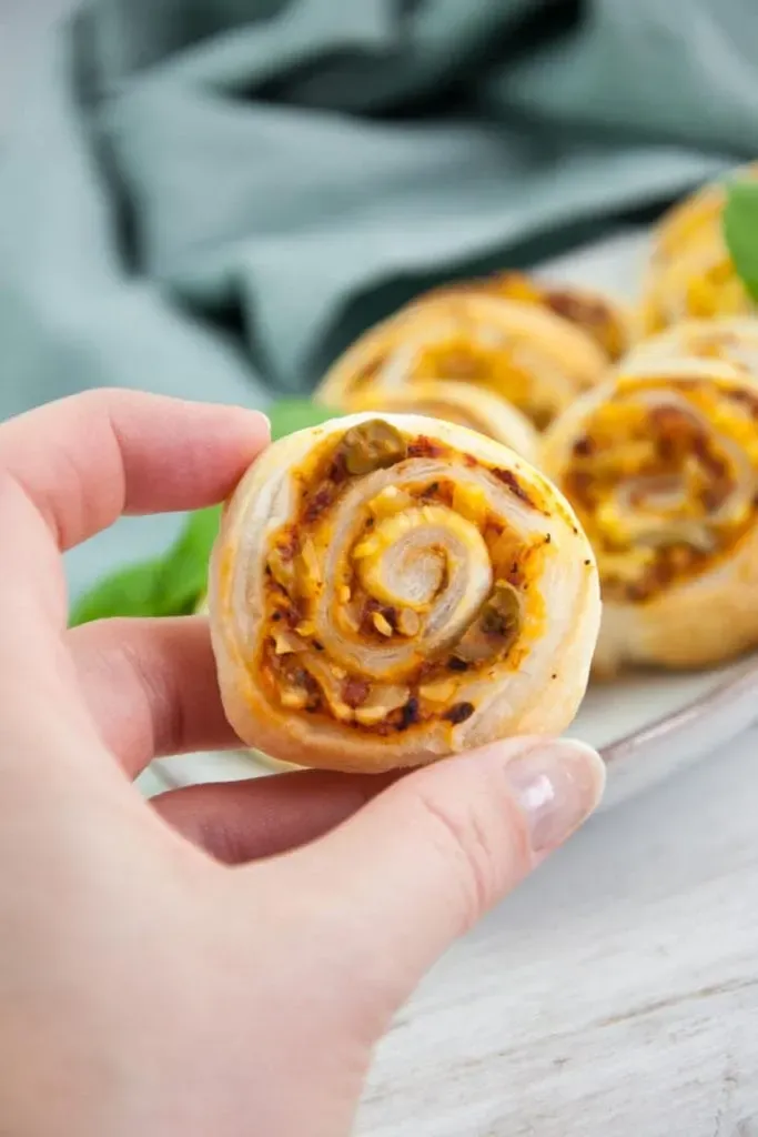 Vegan Pizza Pinwheels with Olives