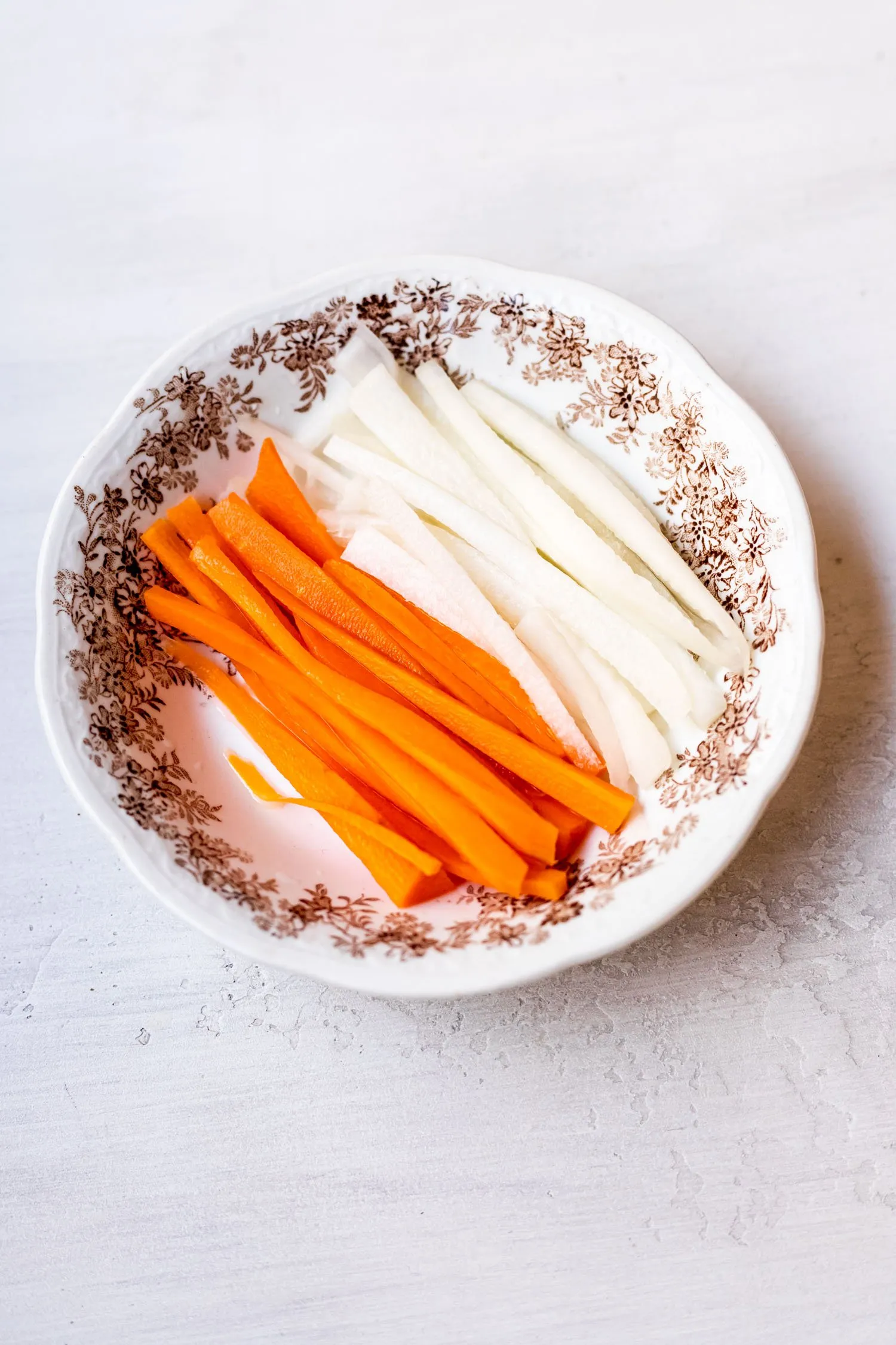 Vietnamese Pickled Carrots and Daikon