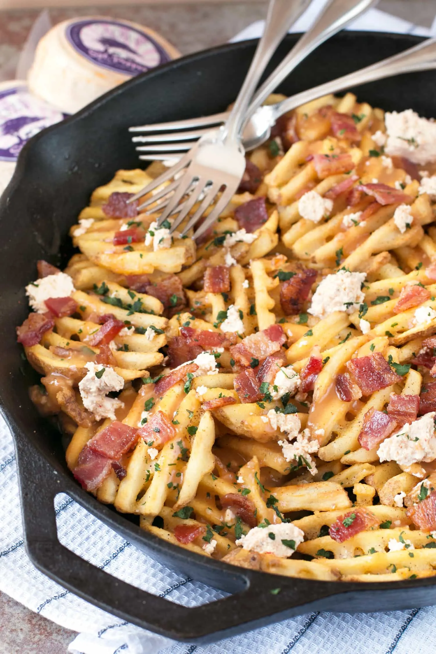 Waffle Fry Spicy Pepper Bacon Poutine