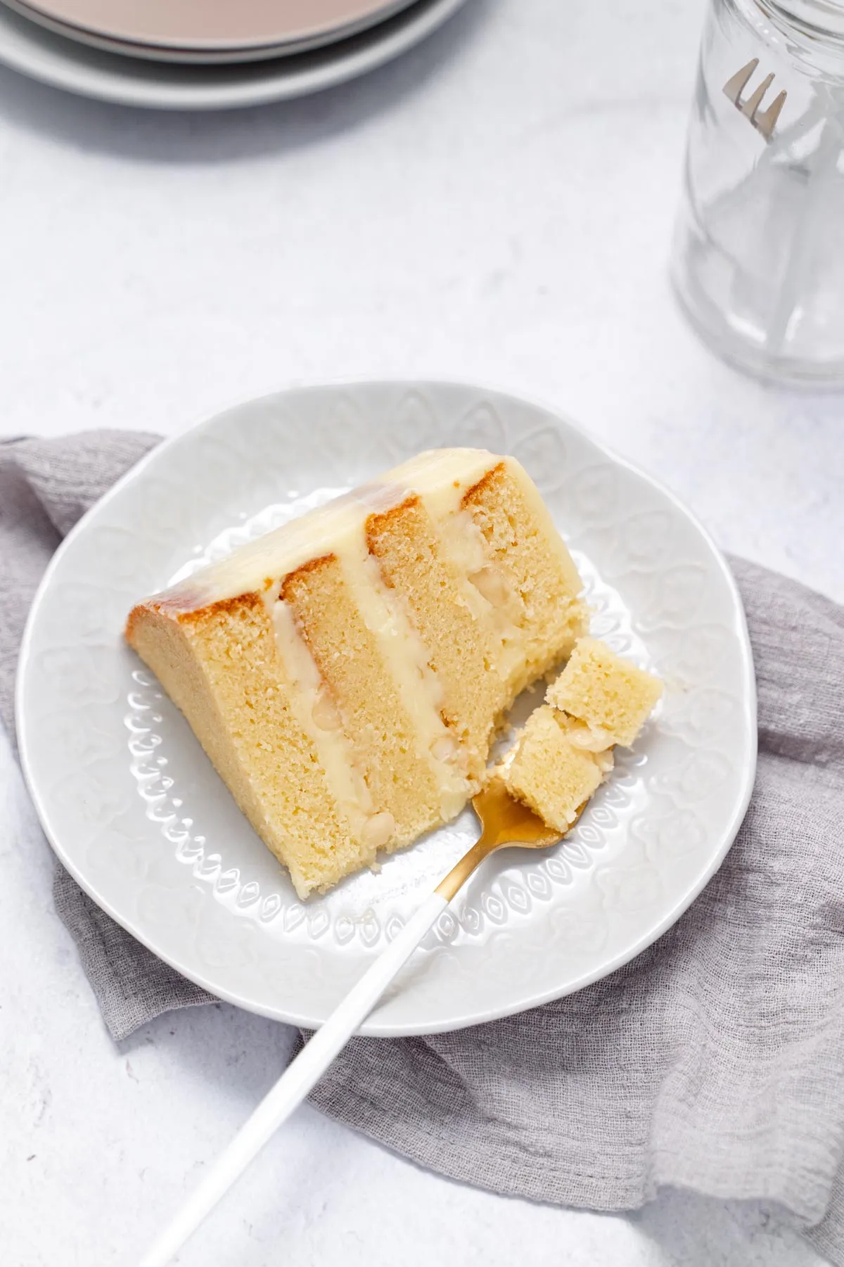 White Chocolate Macadamia Cake