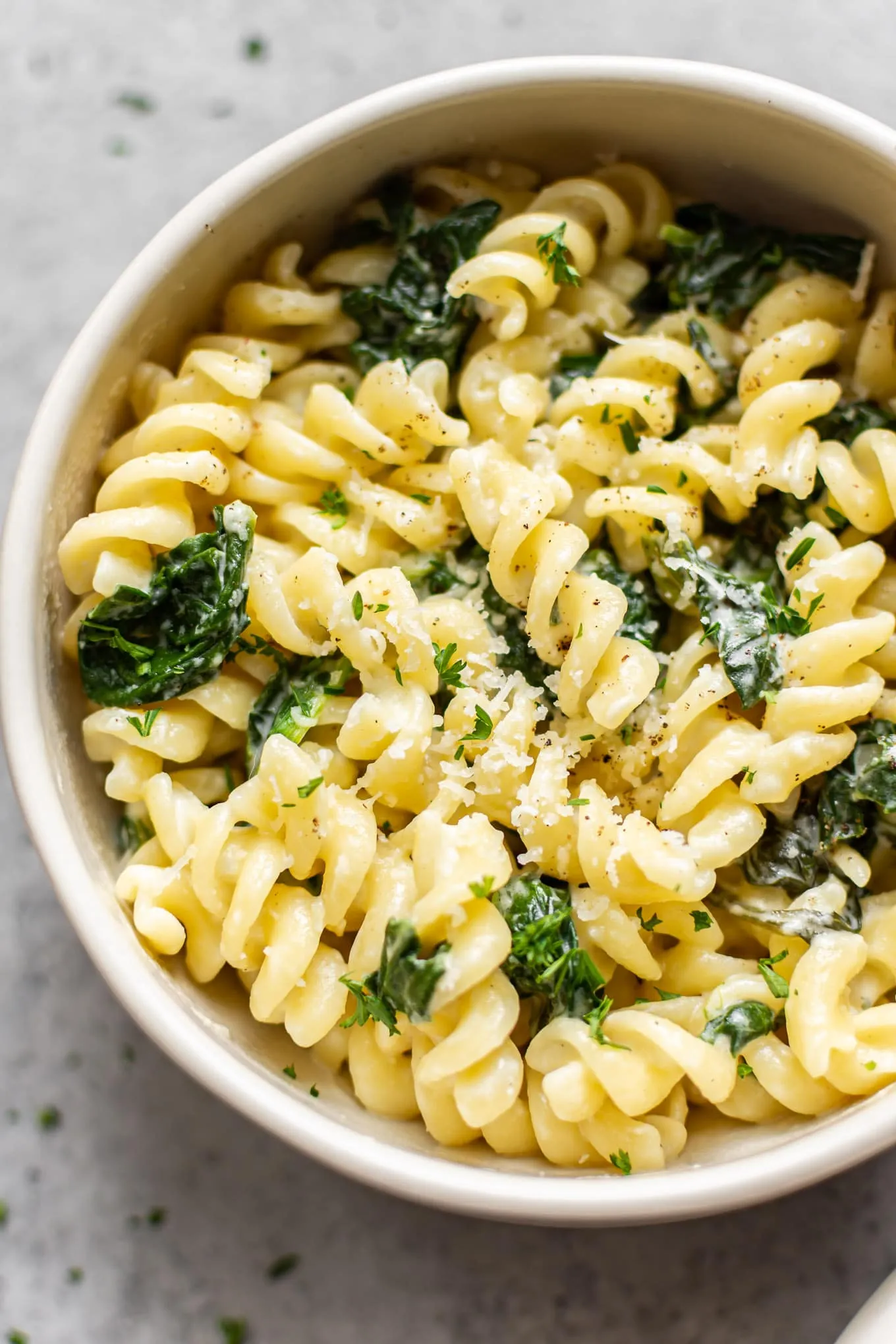 Whole Wheat Pasta with Spinach and Goat Cheese