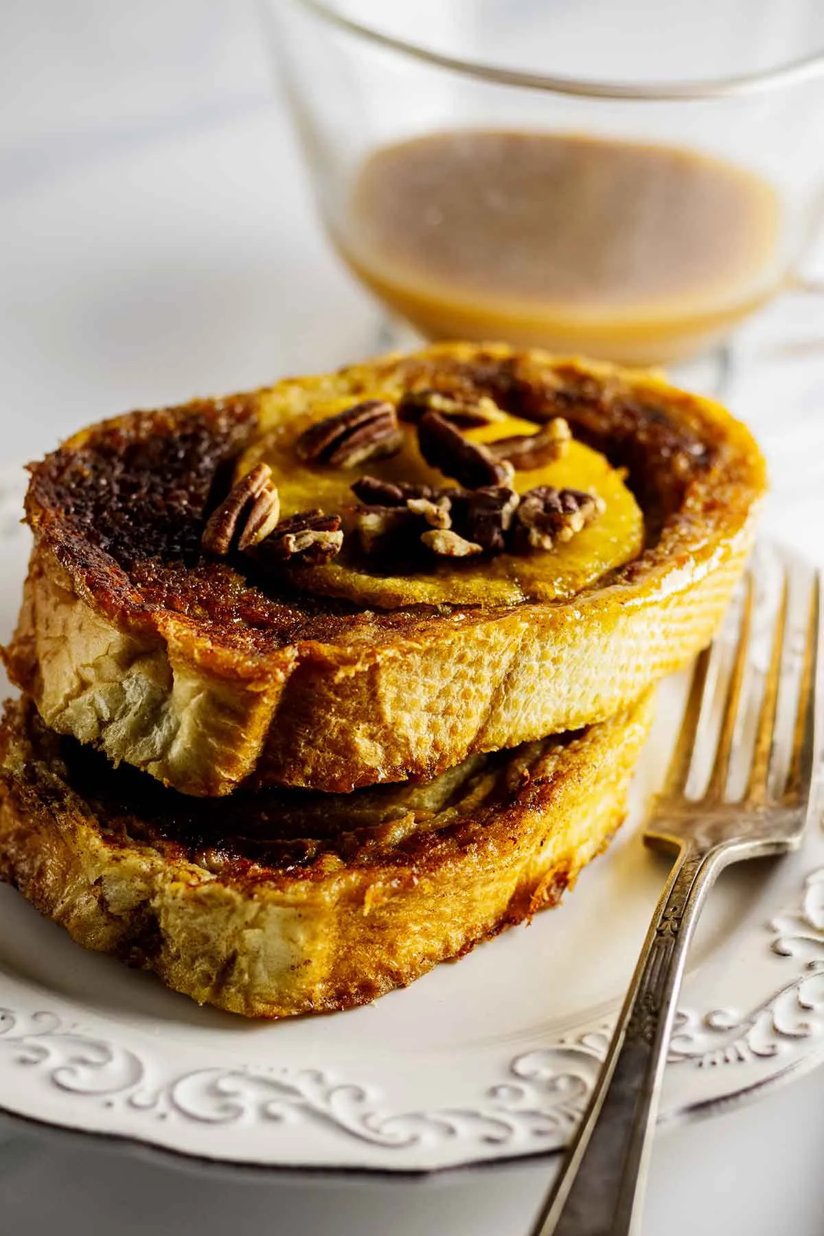 chef curtis stone french toast w caramelized apples