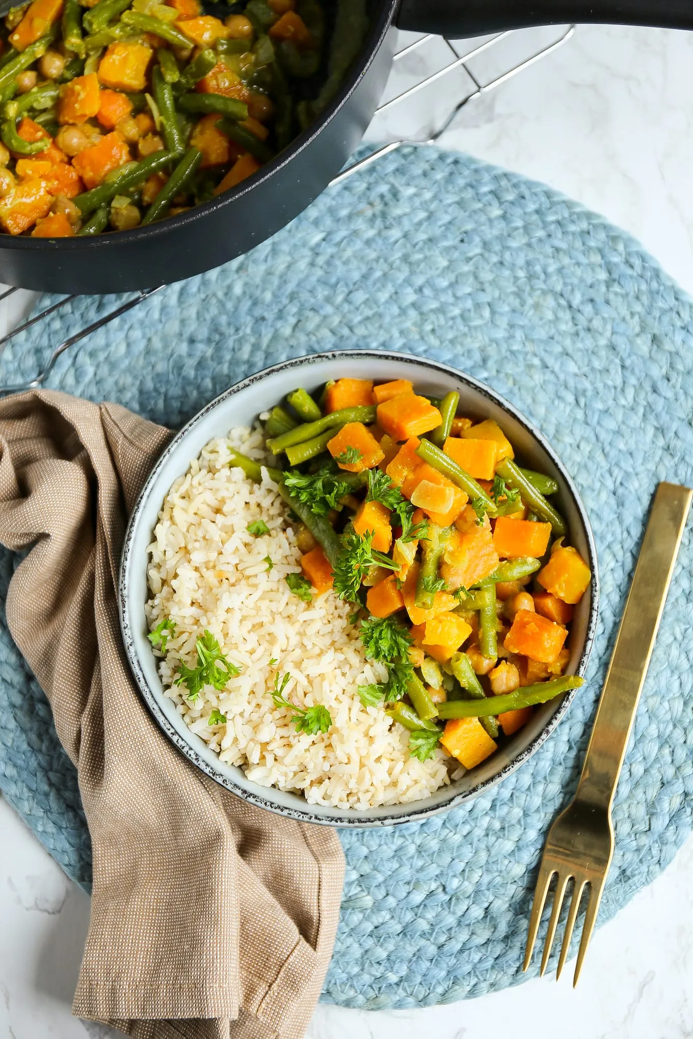 curry van flespompoen en zoete aardappel