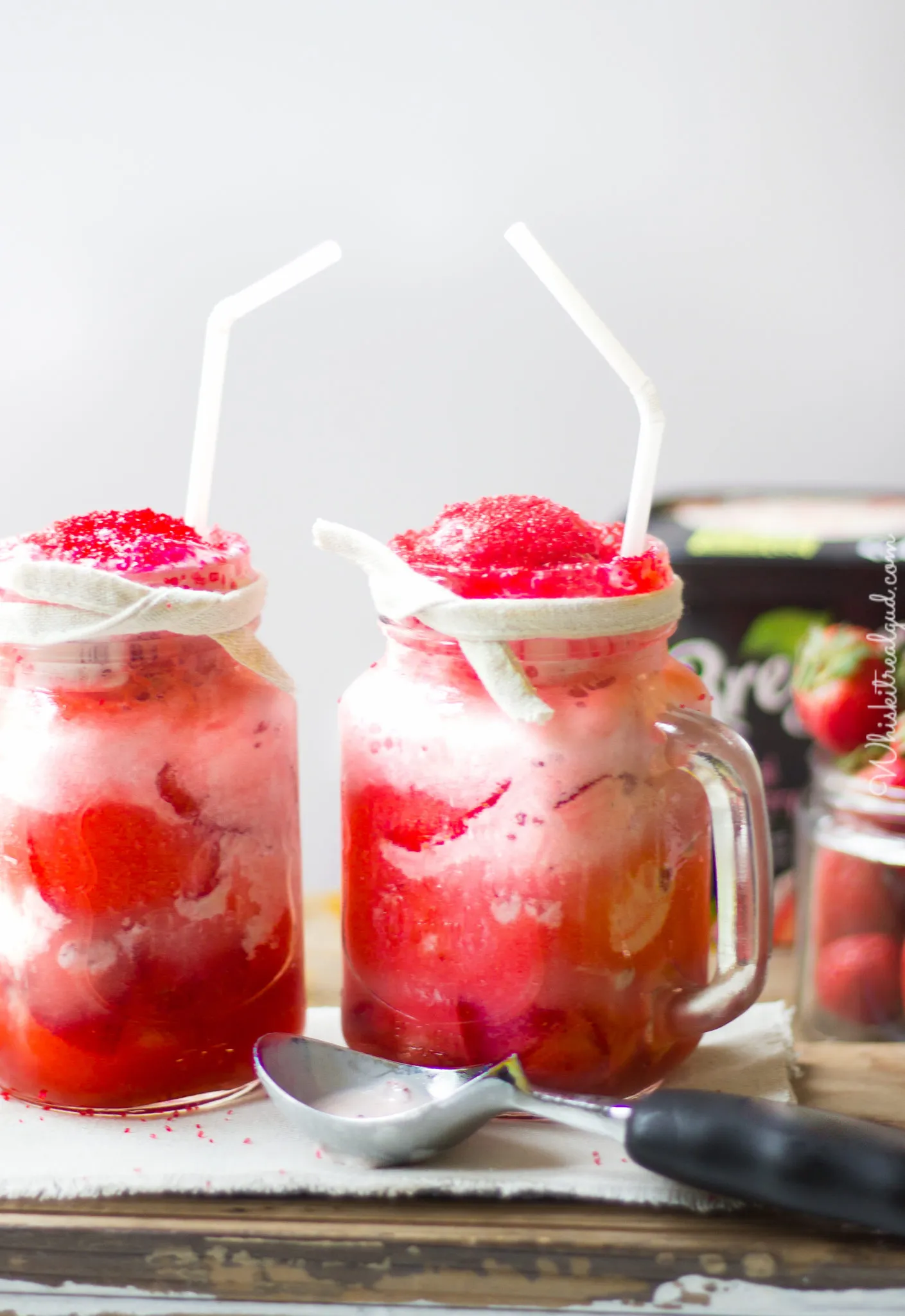 strawberry rhubarb ice cream floats