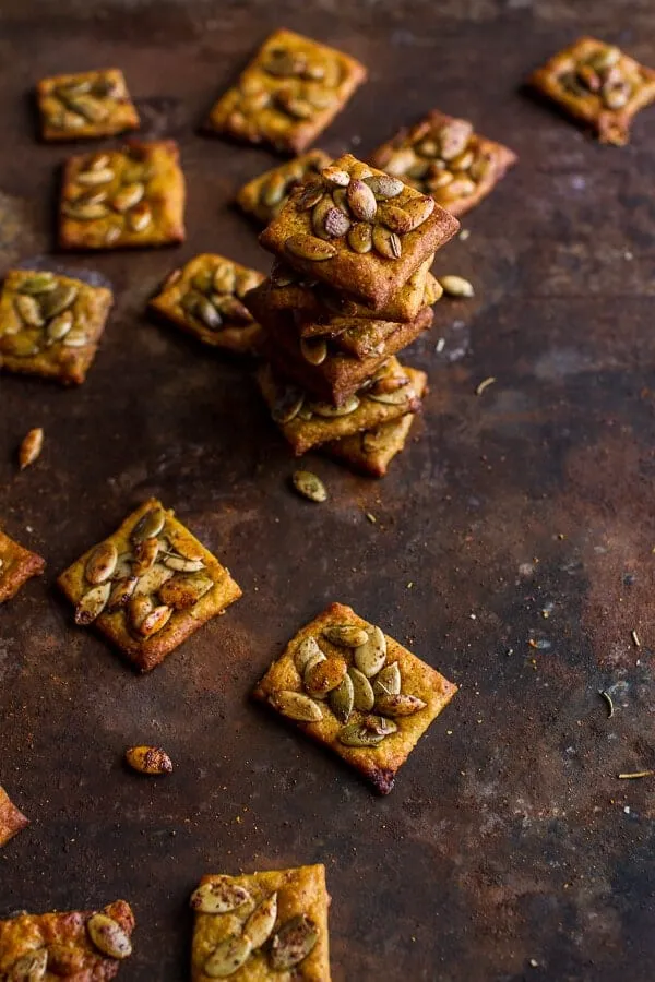 sweet spicy rosemary cheddar gorgonzola pumpkin crackers