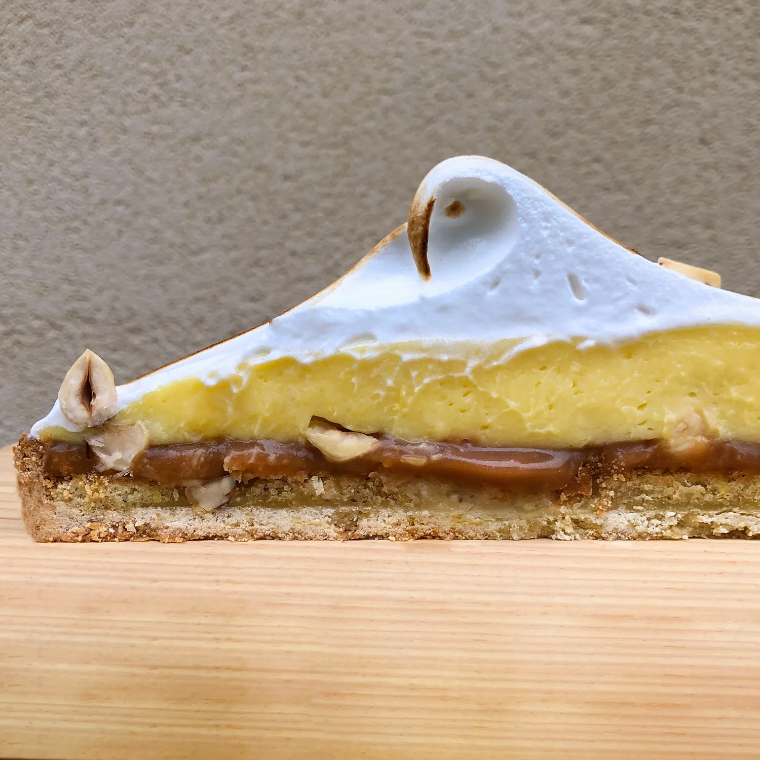 tarte au citron with a caramel crust